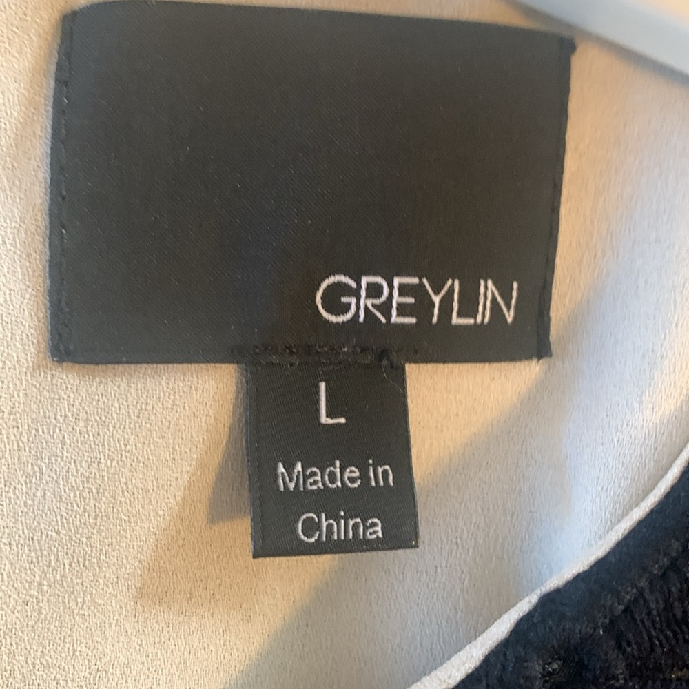 Greylin top - Picture 8 of 9
